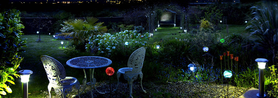 Bien choisir ses luminaires jardin est aussi important… même pour l’intérieur !