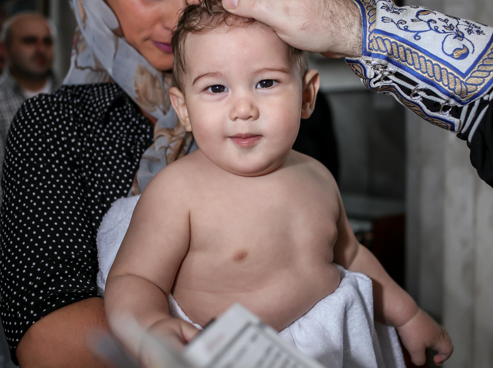 Transmettre la religion à un enfant tout petit, est-ce raisonnable ?
